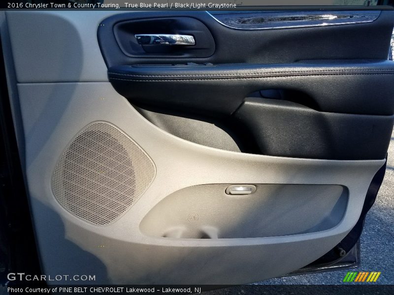 True Blue Pearl / Black/Light Graystone 2016 Chrysler Town & Country Touring
