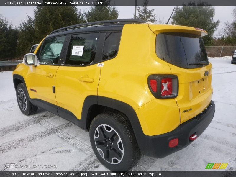 Solar Yellow / Black 2017 Jeep Renegade Trailhawk 4x4