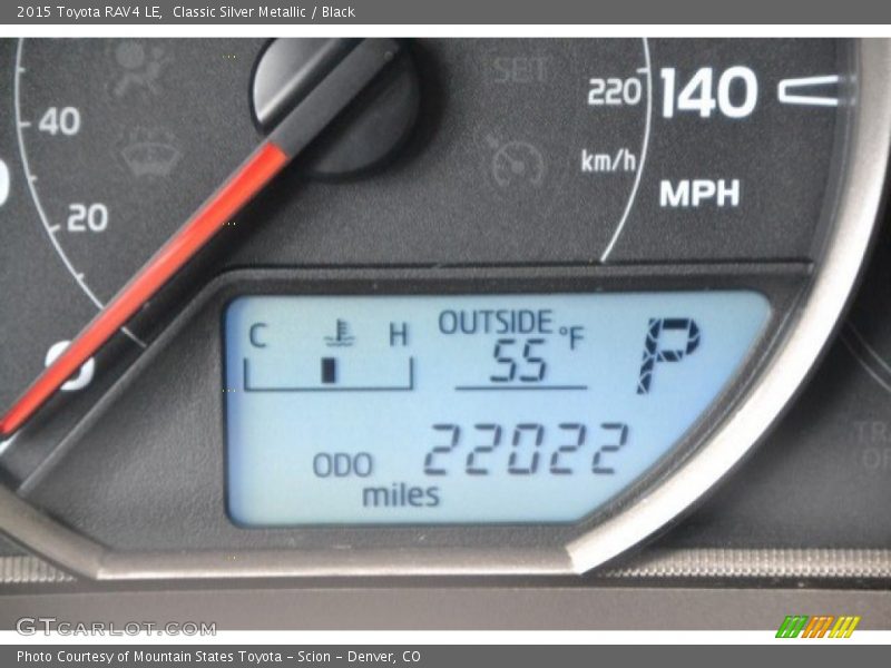 Classic Silver Metallic / Black 2015 Toyota RAV4 LE