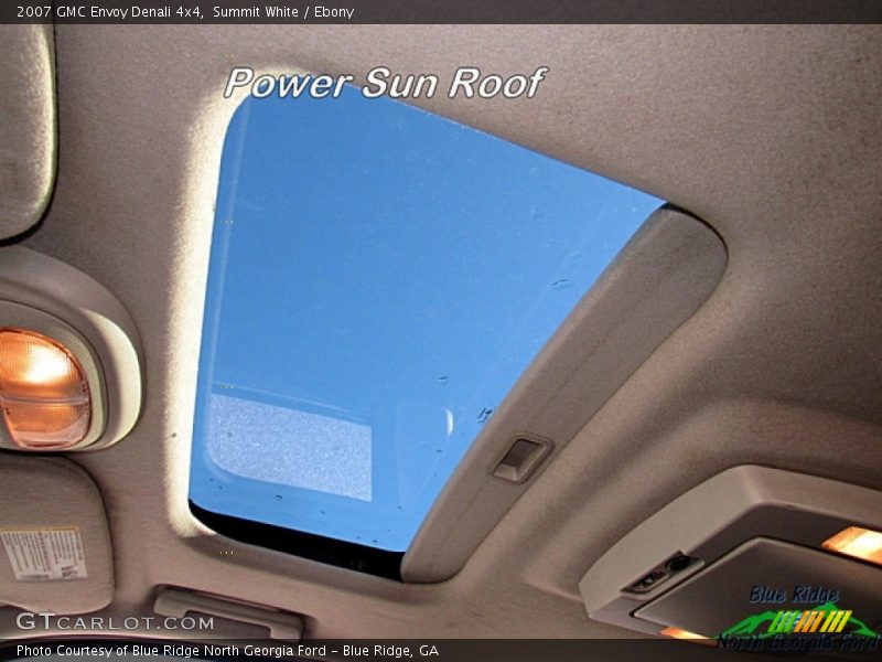 Summit White / Ebony 2007 GMC Envoy Denali 4x4