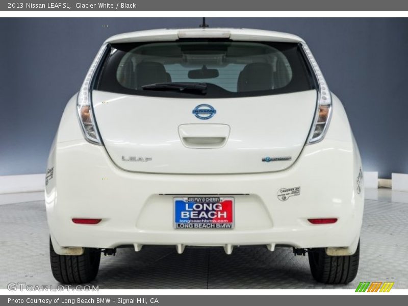 Glacier White / Black 2013 Nissan LEAF SL