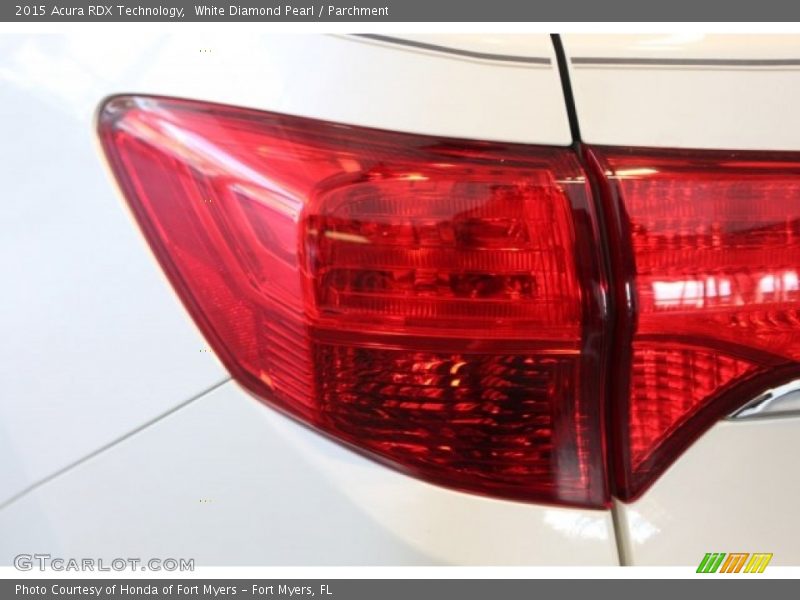 White Diamond Pearl / Parchment 2015 Acura RDX Technology
