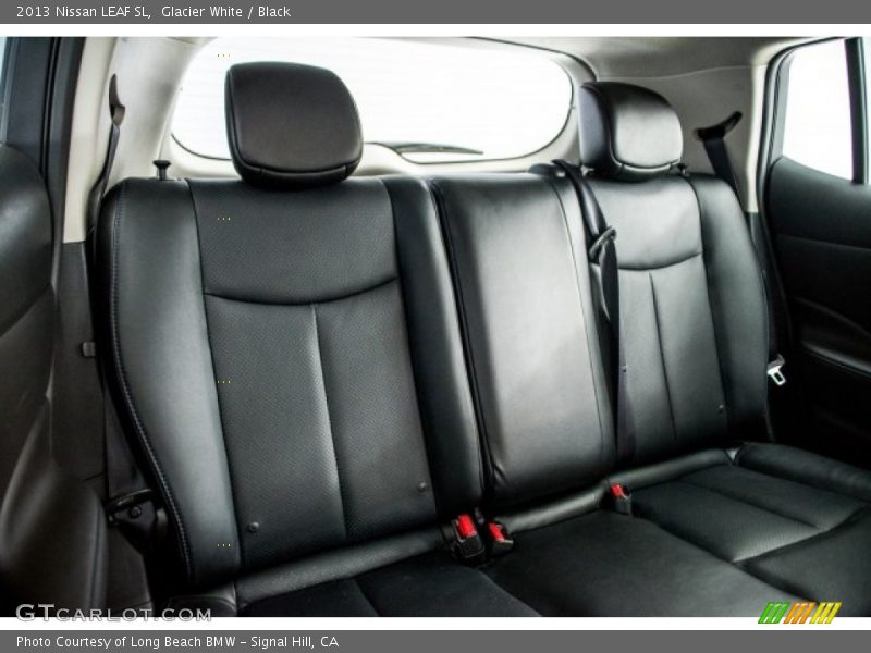 Glacier White / Black 2013 Nissan LEAF SL