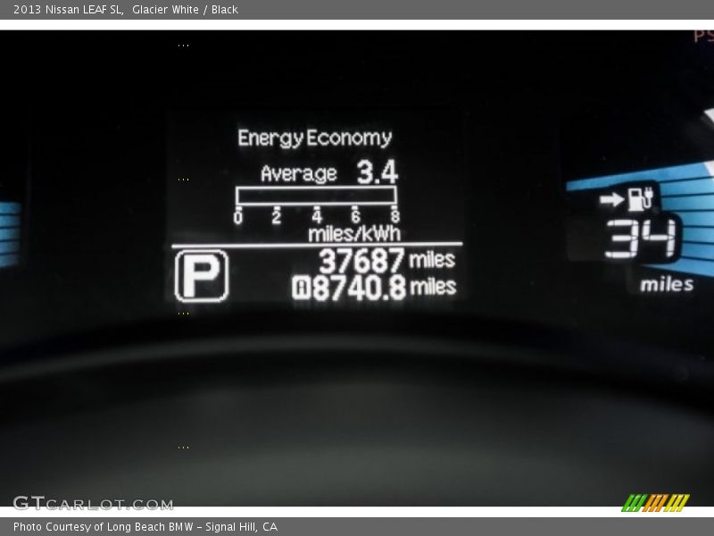 Glacier White / Black 2013 Nissan LEAF SL