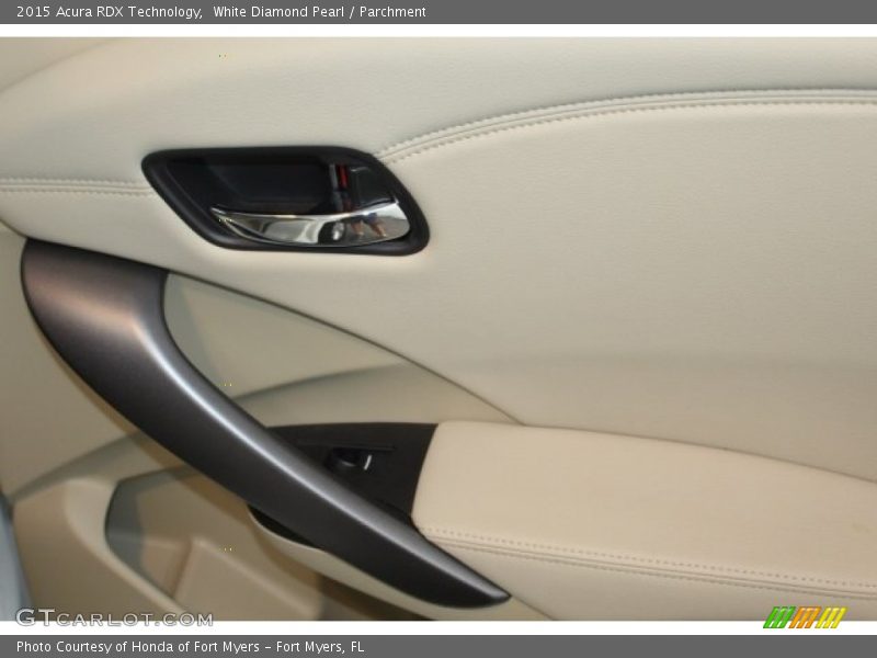 White Diamond Pearl / Parchment 2015 Acura RDX Technology