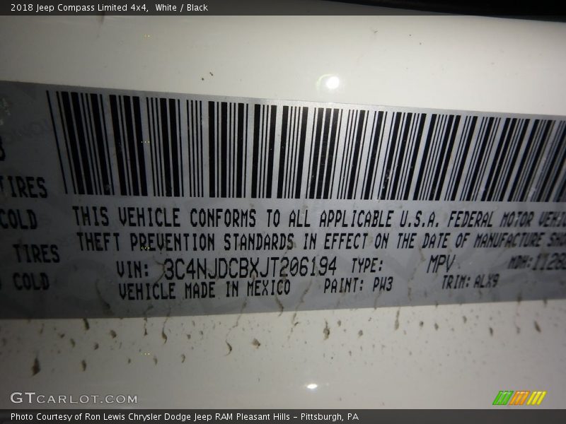 White / Black 2018 Jeep Compass Limited 4x4