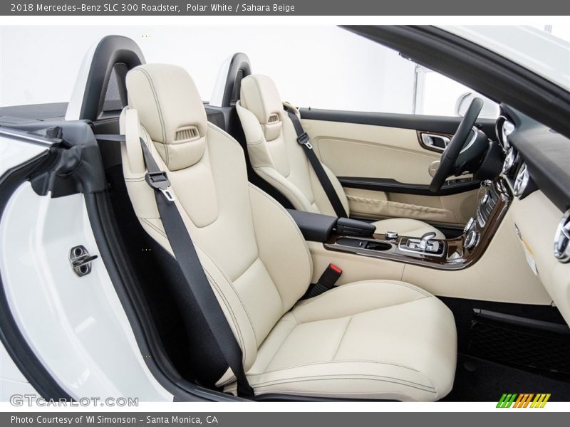Polar White / Sahara Beige 2018 Mercedes-Benz SLC 300 Roadster