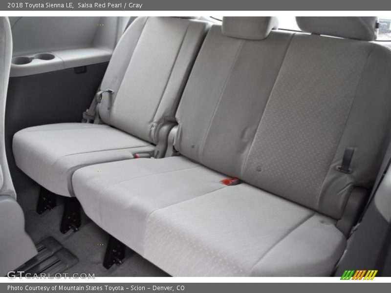 Salsa Red Pearl / Gray 2018 Toyota Sienna LE