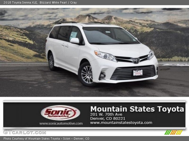 Blizzard White Pearl / Gray 2018 Toyota Sienna XLE