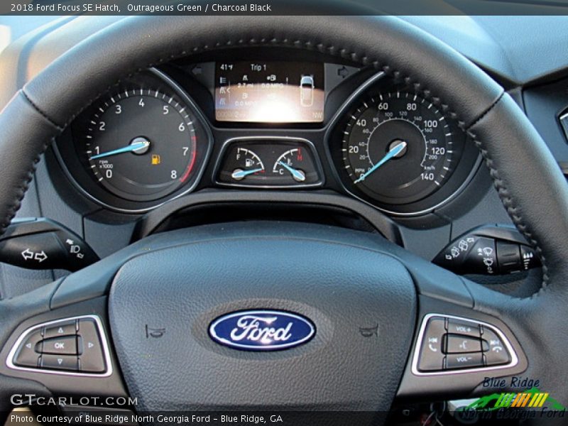 Outrageous Green / Charcoal Black 2018 Ford Focus SE Hatch