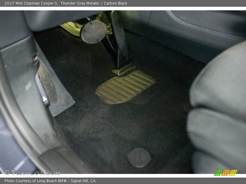 Thunder Gray Metallic / Carbon Black 2017 Mini Clubman Cooper S