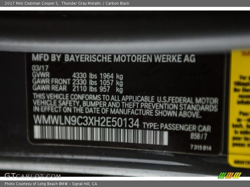Thunder Gray Metallic / Carbon Black 2017 Mini Clubman Cooper S