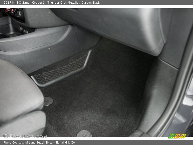 Thunder Gray Metallic / Carbon Black 2017 Mini Clubman Cooper S