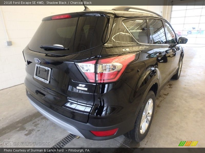 Shadow Black / Charcoal Black 2018 Ford Escape SE 4WD