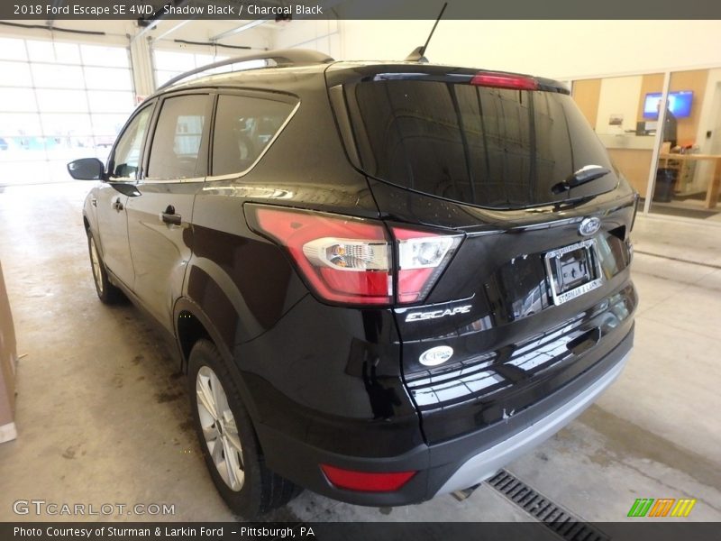 Shadow Black / Charcoal Black 2018 Ford Escape SE 4WD