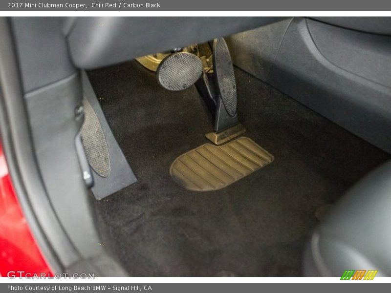 Chili Red / Carbon Black 2017 Mini Clubman Cooper