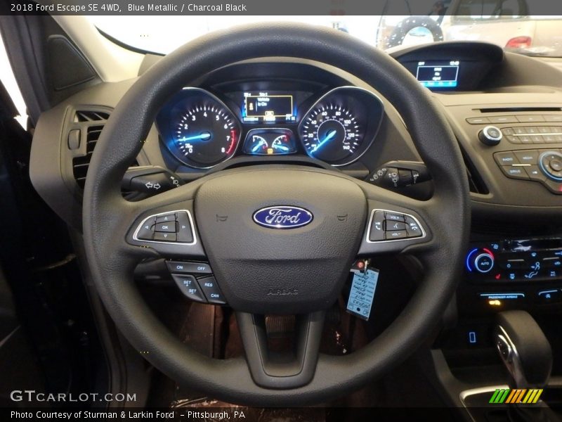 Blue Metallic / Charcoal Black 2018 Ford Escape SE 4WD