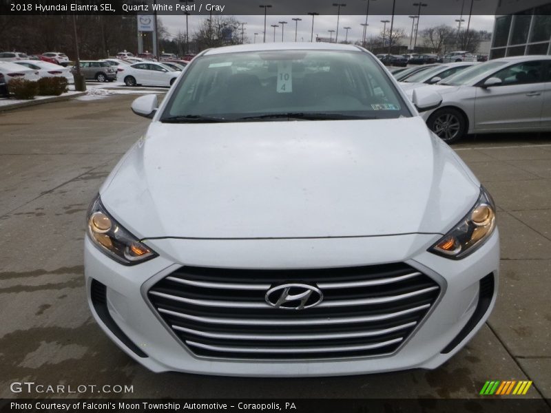 Quartz White Pearl / Gray 2018 Hyundai Elantra SEL