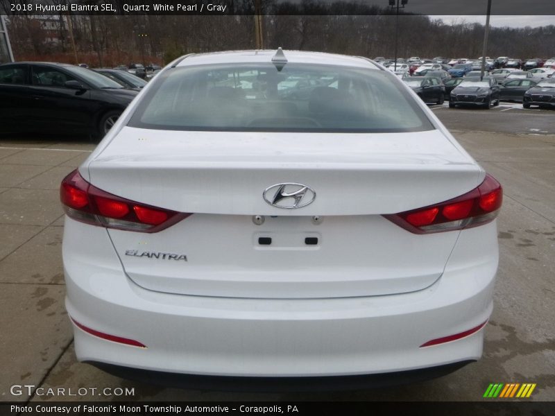 Quartz White Pearl / Gray 2018 Hyundai Elantra SEL