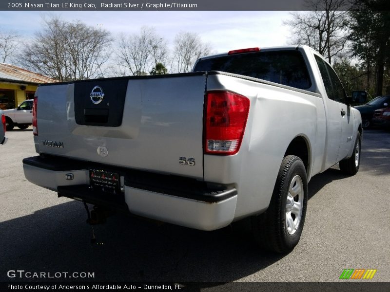 Radiant Silver / Graphite/Titanium 2005 Nissan Titan LE King Cab