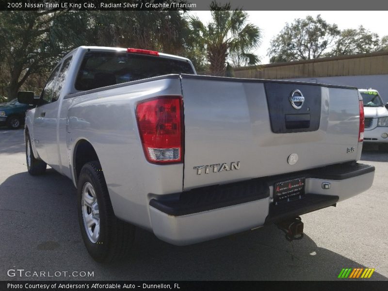 Radiant Silver / Graphite/Titanium 2005 Nissan Titan LE King Cab