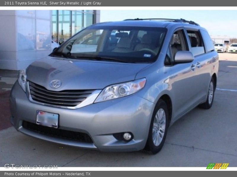 Silver Sky Metallic / Light Gray 2011 Toyota Sienna XLE
