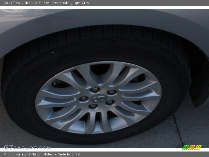 Silver Sky Metallic / Light Gray 2011 Toyota Sienna XLE