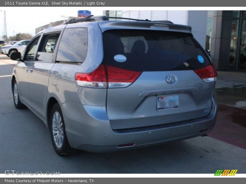 Silver Sky Metallic / Light Gray 2011 Toyota Sienna XLE