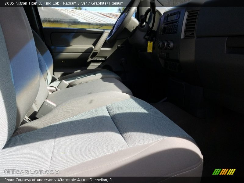Radiant Silver / Graphite/Titanium 2005 Nissan Titan LE King Cab