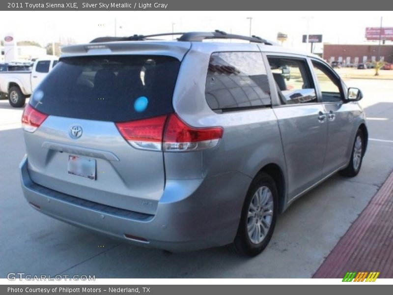 Silver Sky Metallic / Light Gray 2011 Toyota Sienna XLE