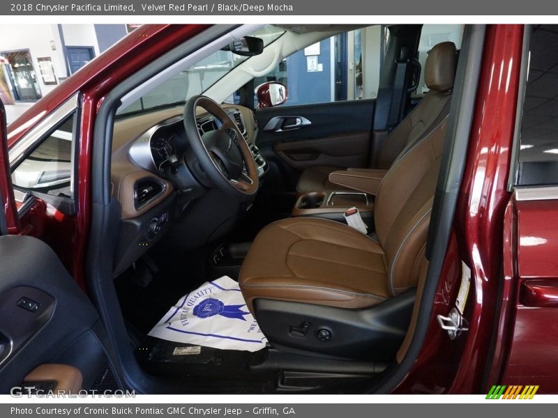 Velvet Red Pearl / Black/Deep Mocha 2018 Chrysler Pacifica Limited