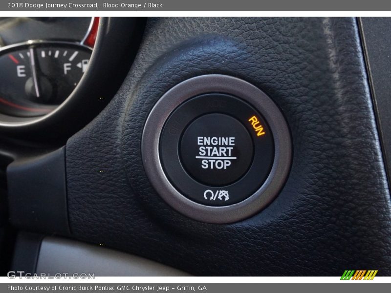 Blood Orange / Black 2018 Dodge Journey Crossroad