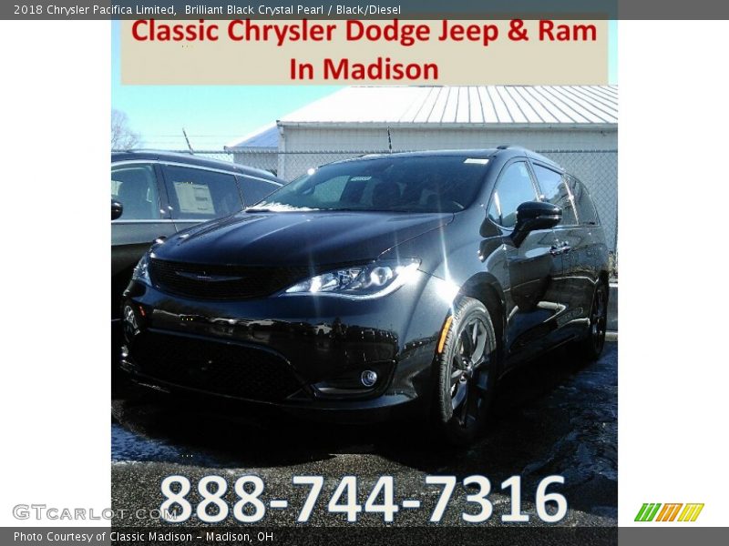 Brilliant Black Crystal Pearl / Black/Diesel 2018 Chrysler Pacifica Limited