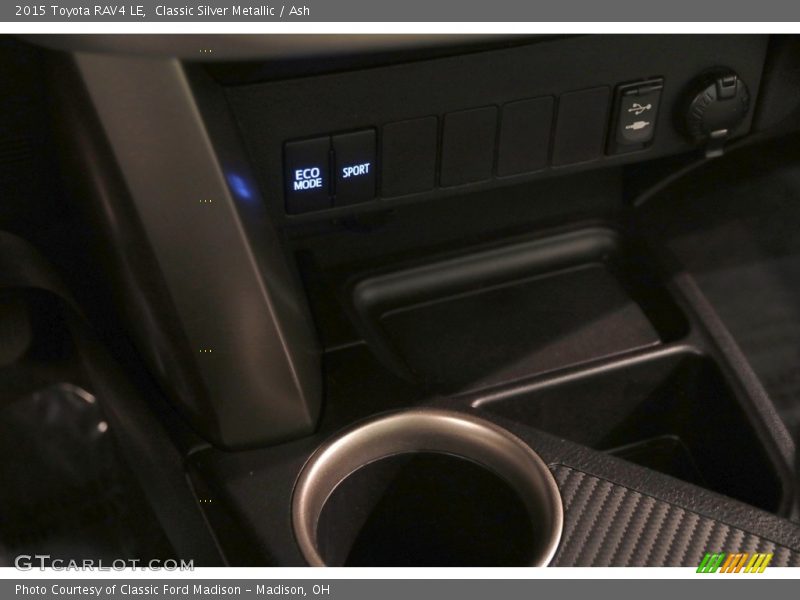 Classic Silver Metallic / Ash 2015 Toyota RAV4 LE