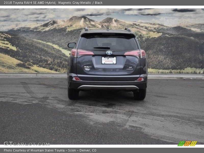 Magnetic Gray Metallic / Black 2018 Toyota RAV4 SE AWD Hybrid