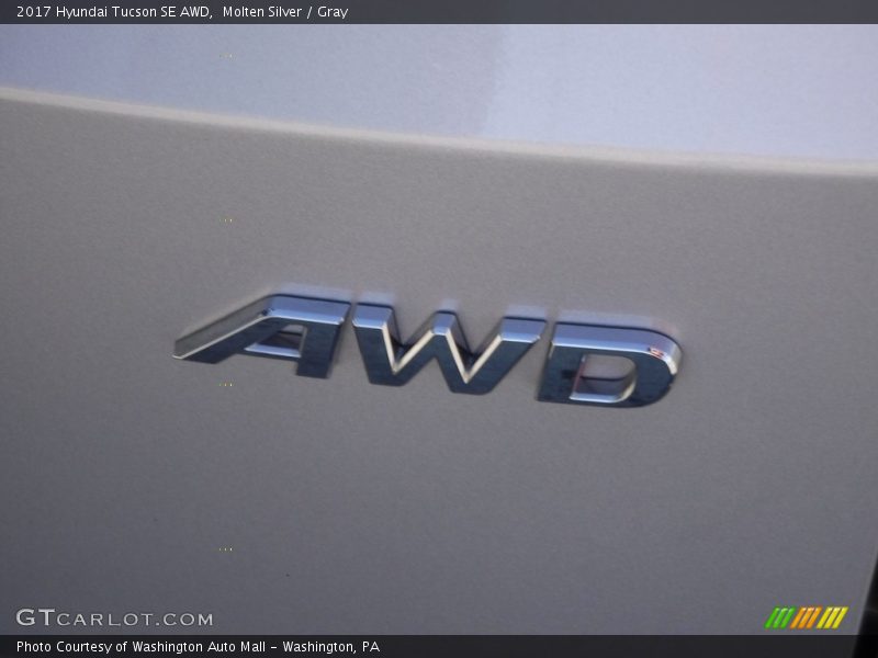 Molten Silver / Gray 2017 Hyundai Tucson SE AWD