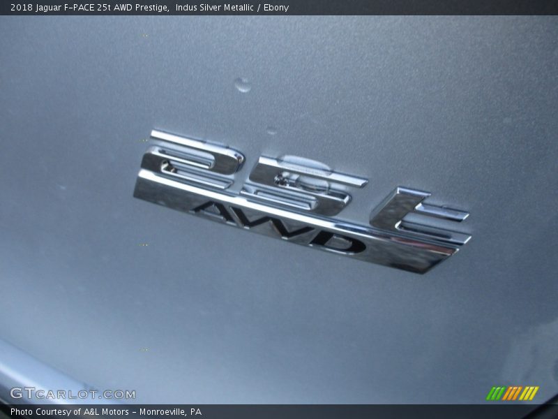 Indus Silver Metallic / Ebony 2018 Jaguar F-PACE 25t AWD Prestige