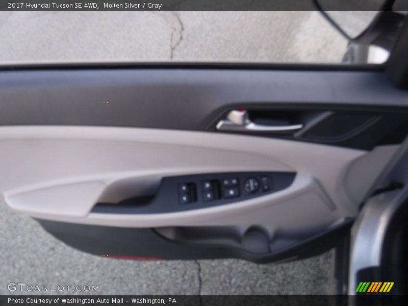 Molten Silver / Gray 2017 Hyundai Tucson SE AWD