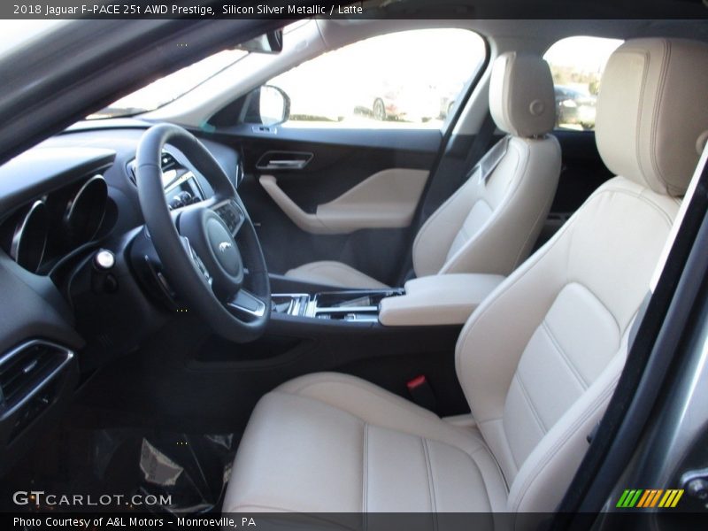 Silicon Silver Metallic / Latte 2018 Jaguar F-PACE 25t AWD Prestige