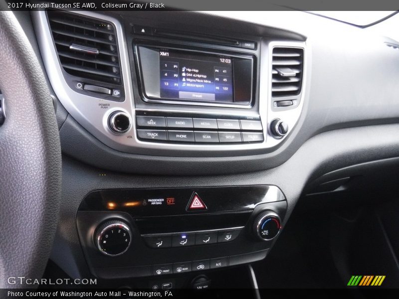 Coliseum Gray / Black 2017 Hyundai Tucson SE AWD
