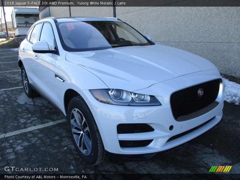 Yulong White Metallic / Latte 2018 Jaguar F-PACE 30t AWD Premium