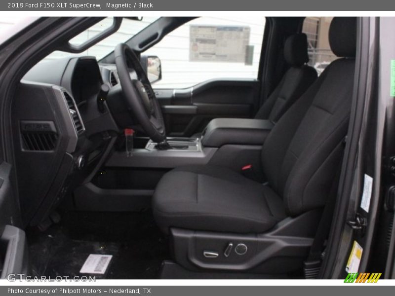 Magnetic / Black 2018 Ford F150 XLT SuperCrew