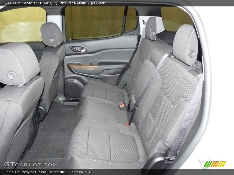 Quicksilver Metallic / Jet Black 2018 GMC Acadia SLE AWD