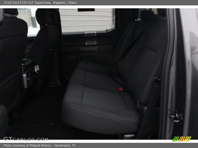 Magnetic / Black 2018 Ford F150 XLT SuperCrew