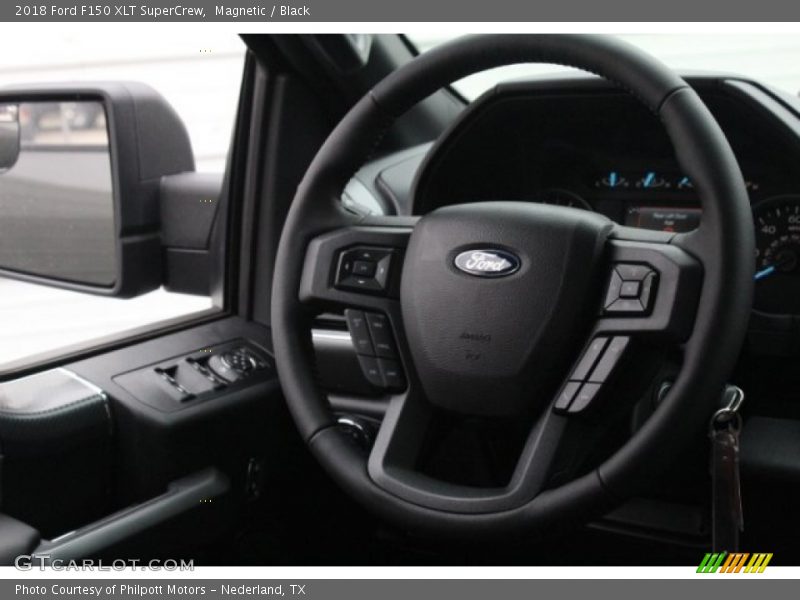 Magnetic / Black 2018 Ford F150 XLT SuperCrew