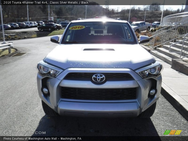 Classic Silver Metallic / Black 2016 Toyota 4Runner Trail 4x4