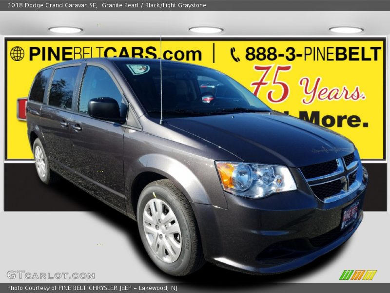 Granite Pearl / Black/Light Graystone 2018 Dodge Grand Caravan SE