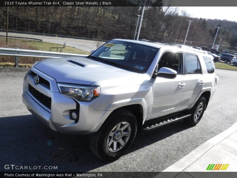 Classic Silver Metallic / Black 2016 Toyota 4Runner Trail 4x4