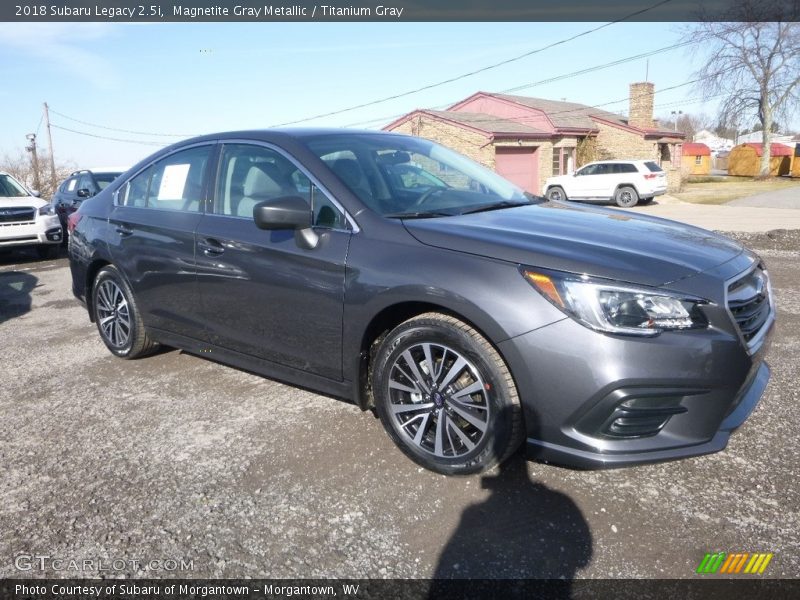 Magnetite Gray Metallic / Titanium Gray 2018 Subaru Legacy 2.5i