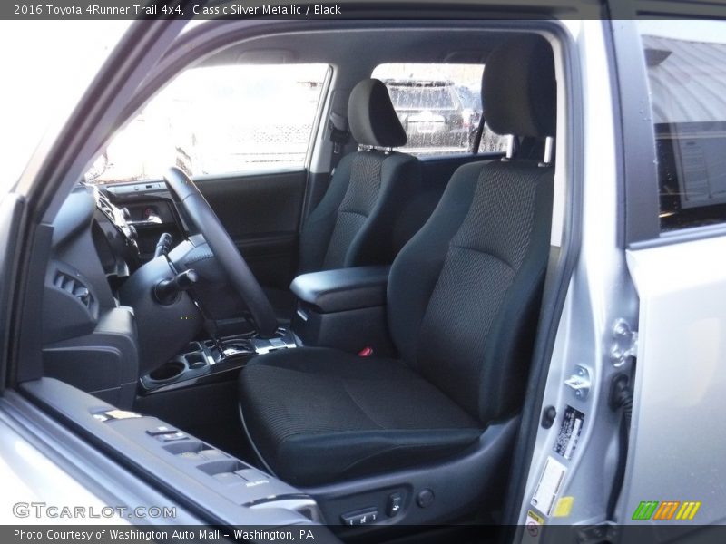 Classic Silver Metallic / Black 2016 Toyota 4Runner Trail 4x4